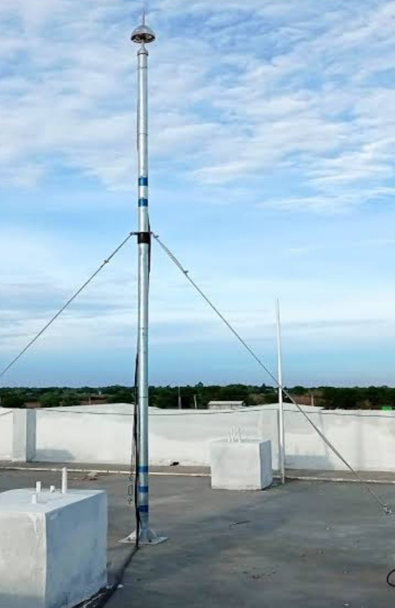 Mast for Lightning Arresters